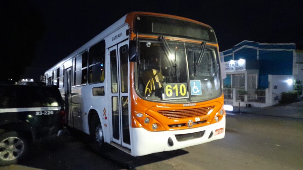 Suspeito de assalto a ônibus é preso no Centro de Manaus
