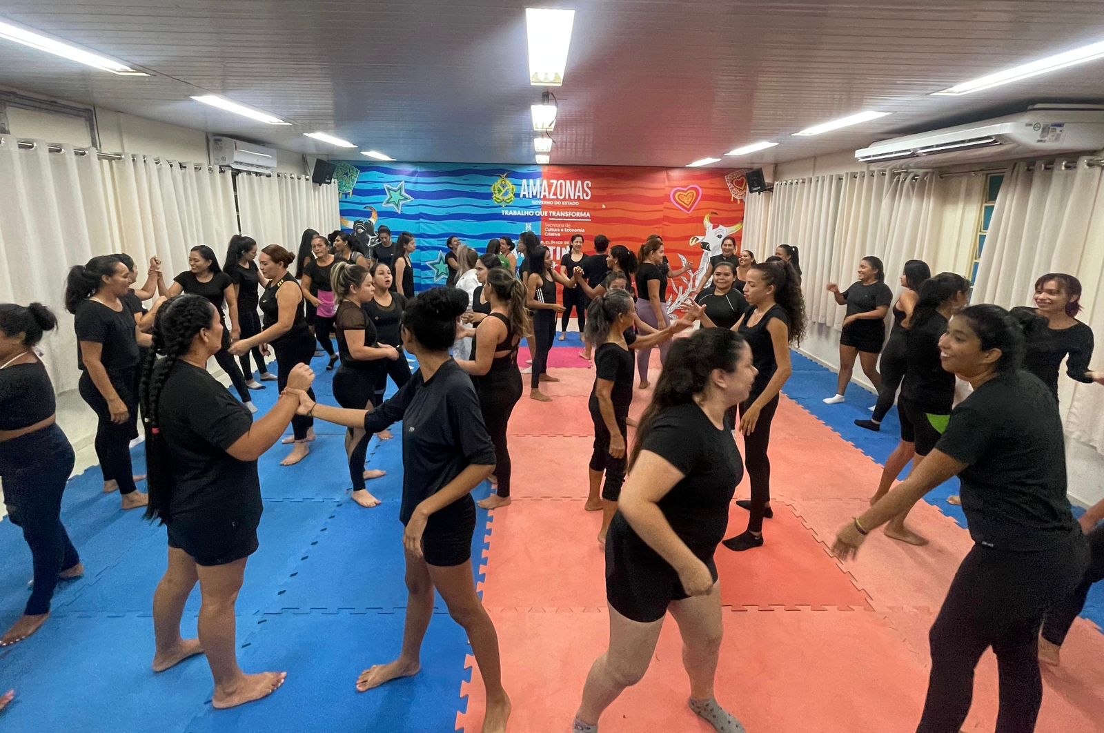 Governo do AM amplia ações no interior com curso de defesa pessoal feminina e vagas no Pelci