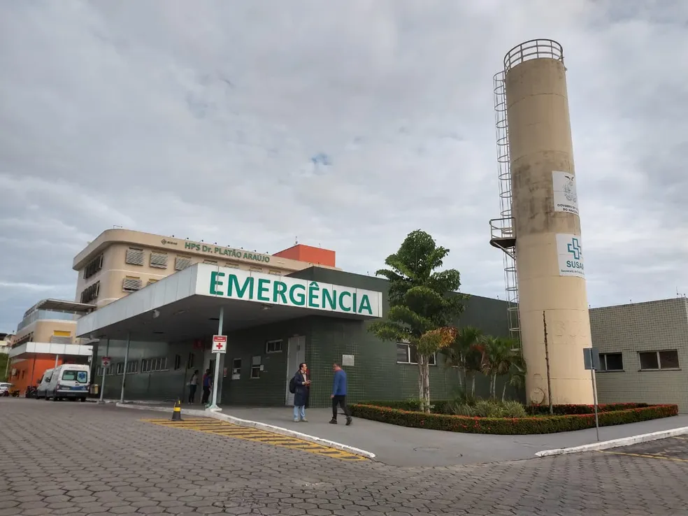 Jovens são baleados durante assalto; um foi morto