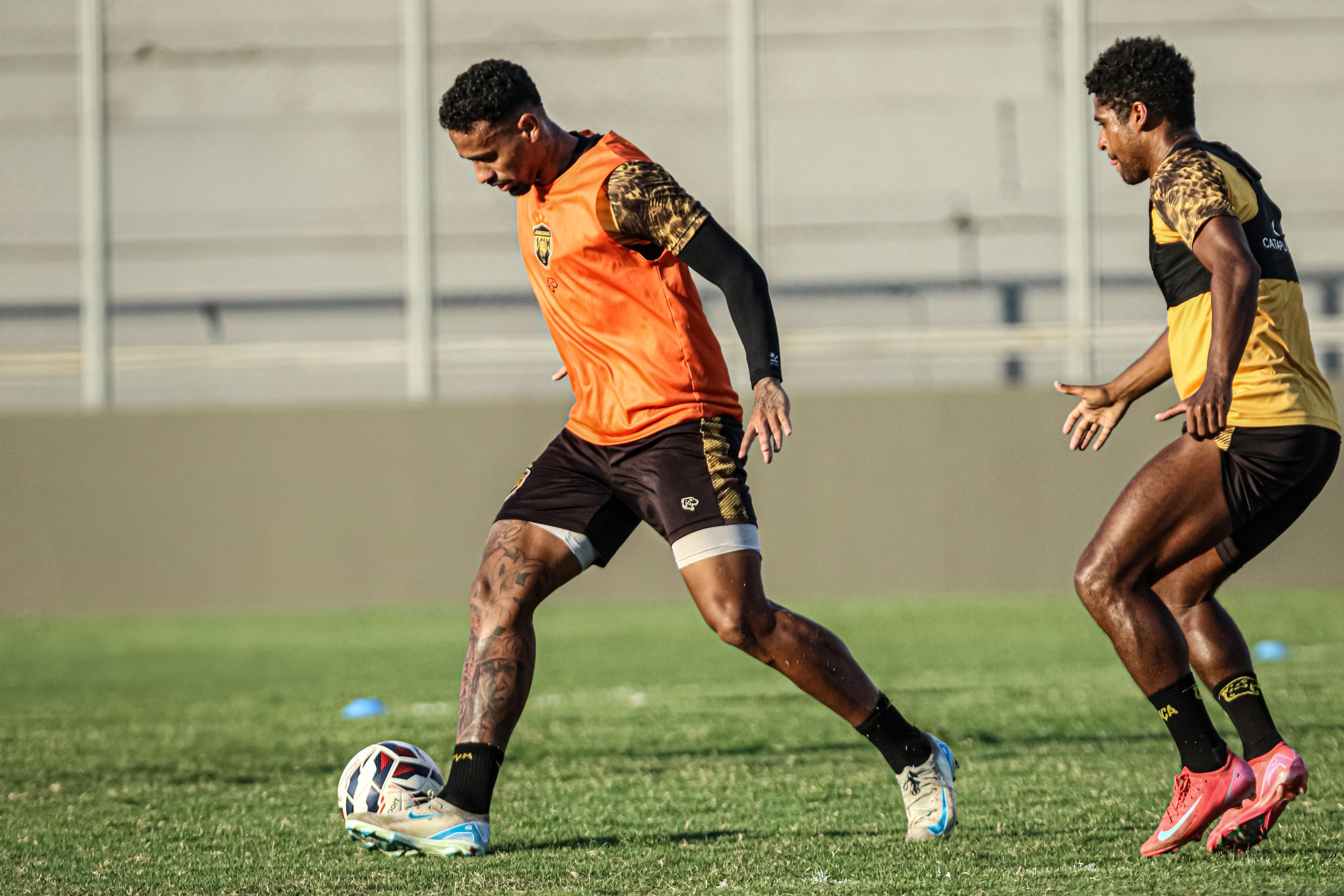 Amazonas FC recebe o Paysandu em confronto direto pela Série B