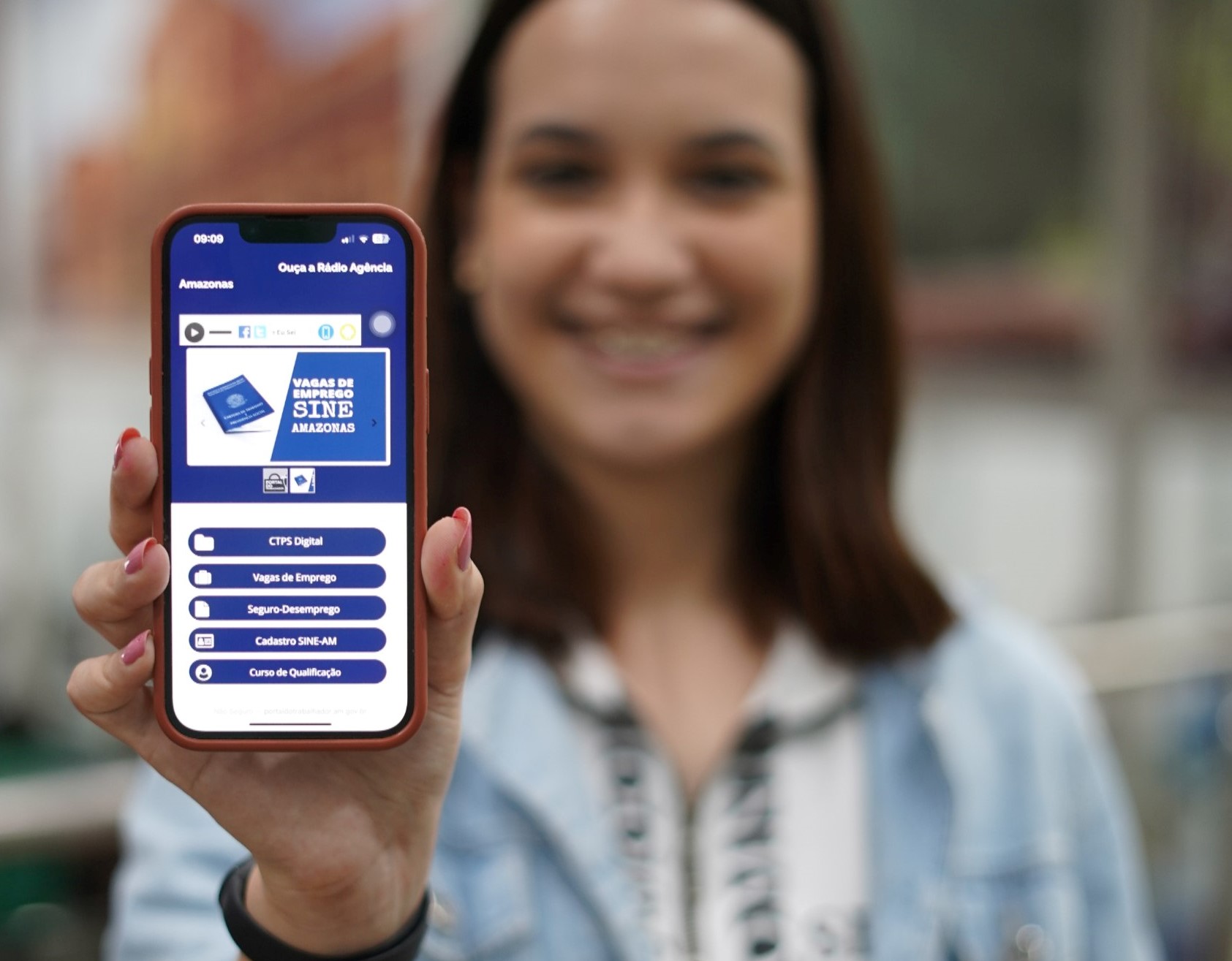 Governo do AM lança edital com mais de 500 vagas para curso de qualificação
