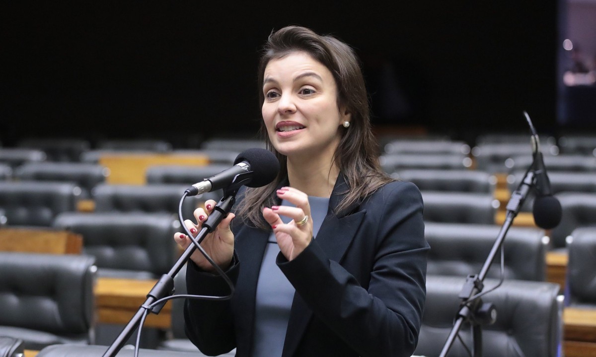 Deputada denuncia agressões do ex-marido e relata anos de violência