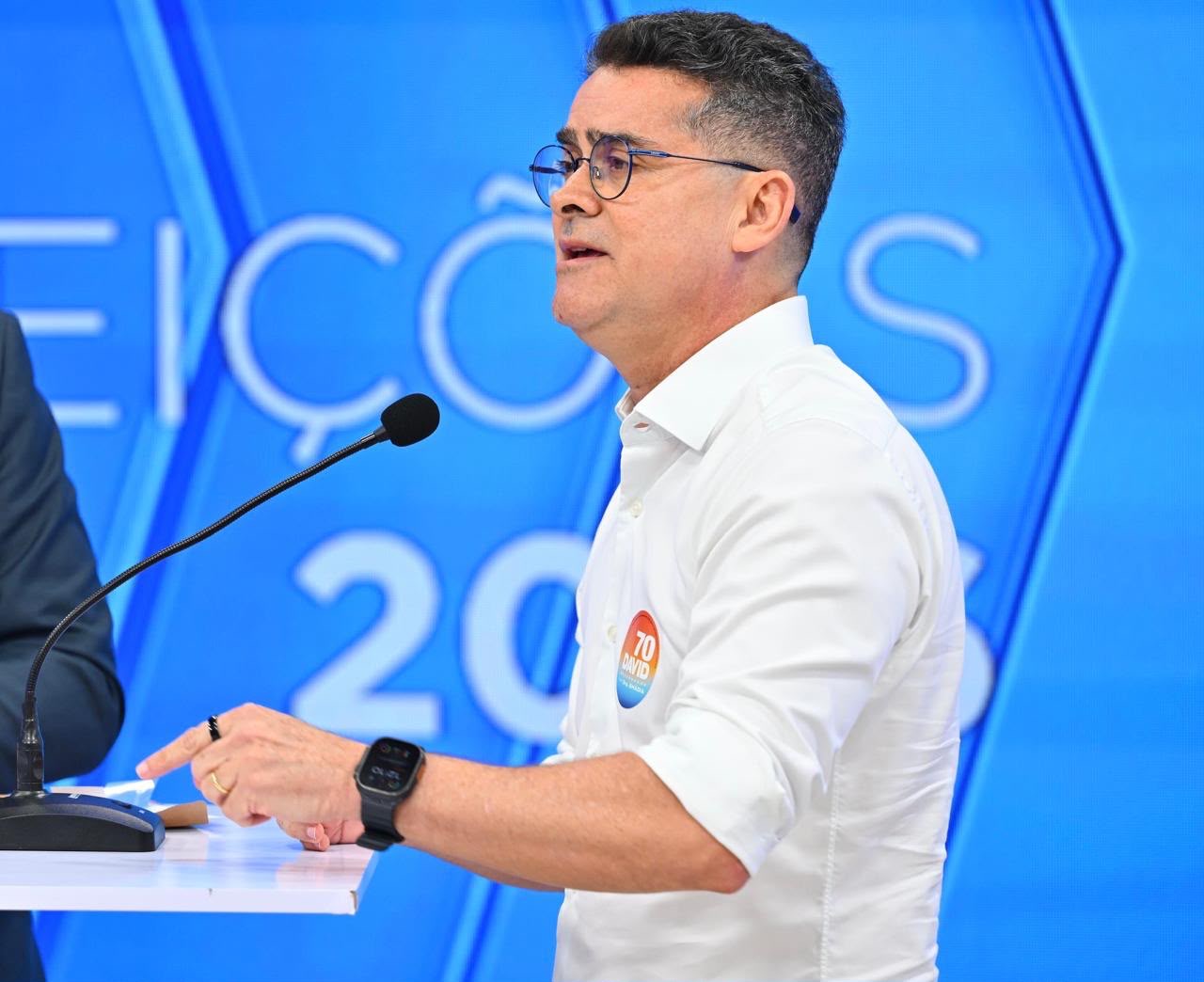 ‘Promovi mais policiais que Omar, Wilson e Cidade’, diz David em debate