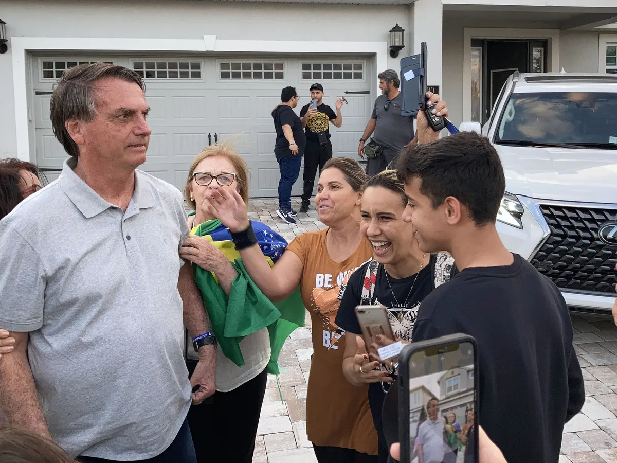 Bolsonaro já pensa em deixar o País