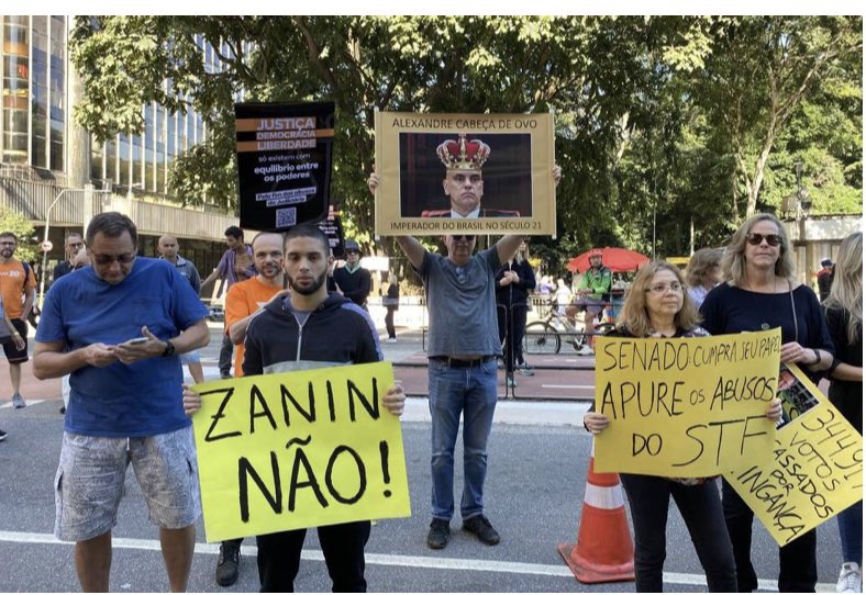 Em São Paulo, ato em apoio a Deltan flopa e reúne poucas pessoas