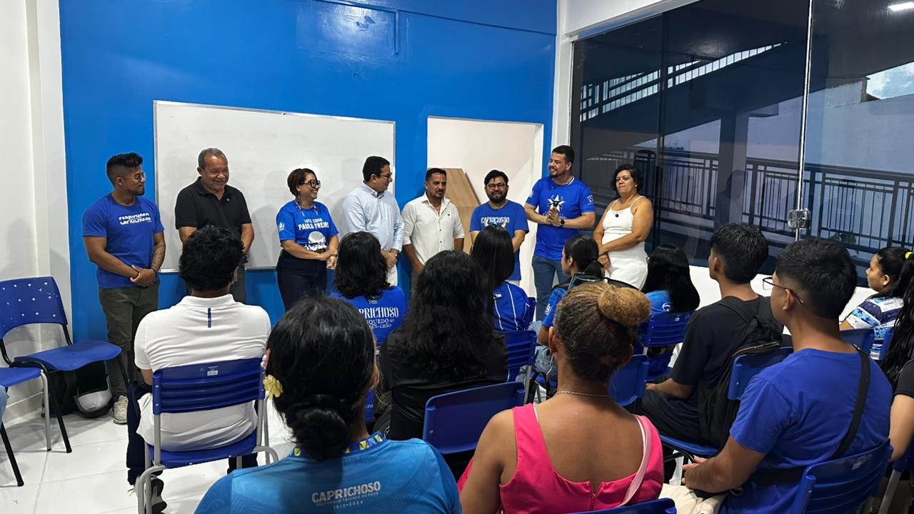 Boi Caprichoso lança cursinho pré-vestibular em Parintins