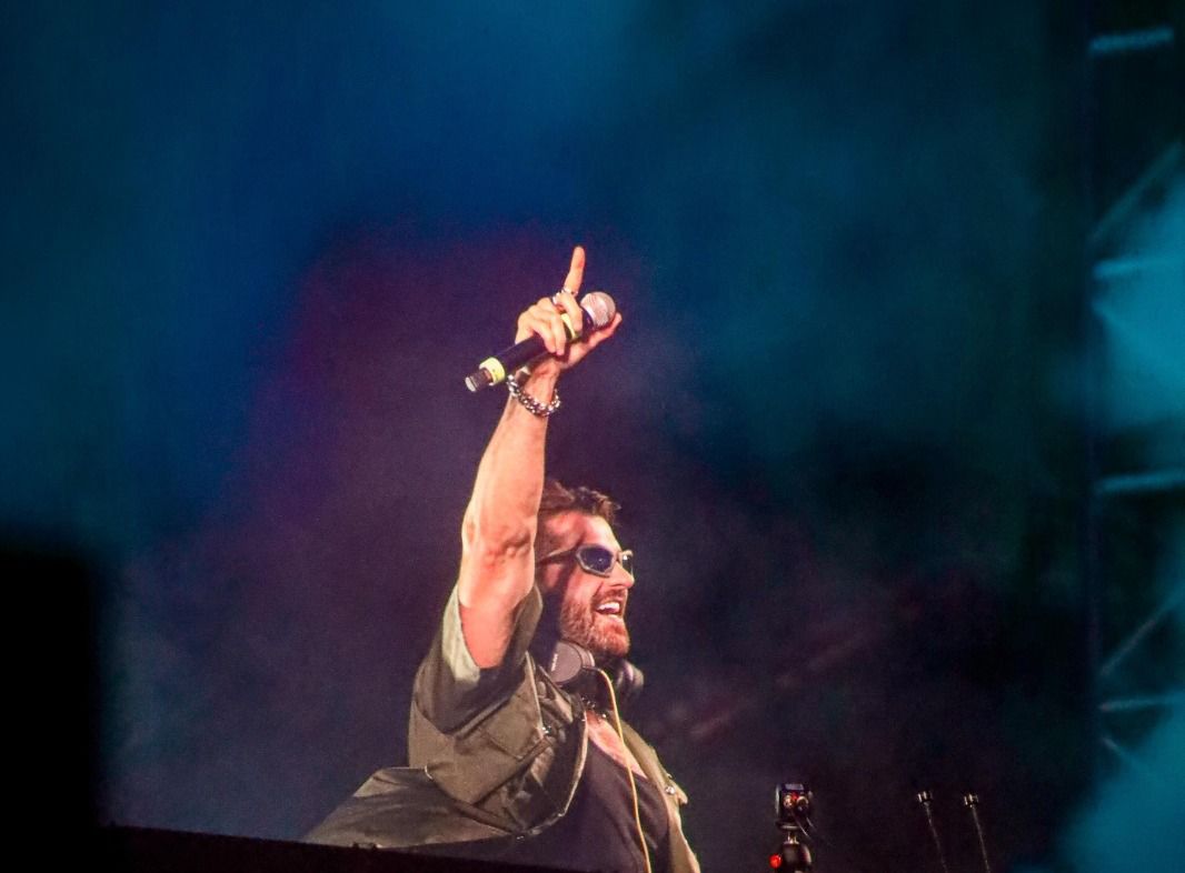 Durante show, Alok anuncia doação de 200 toneladas de alimentos para Manaus