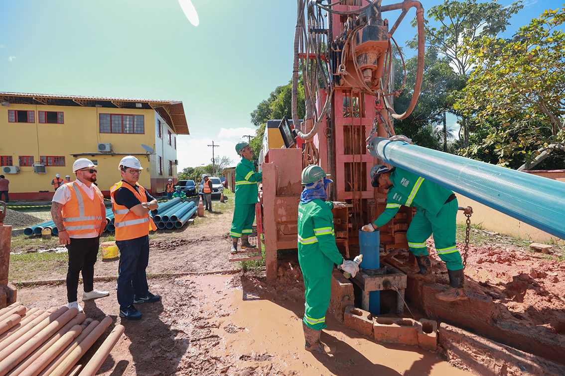 Wilson Lima entrega primeira etapa das obras do novo sistema de água de Parintins