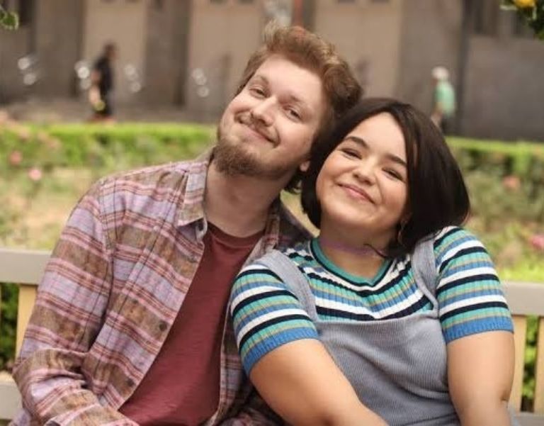 Revelação de que ator tem fetiche com fezes gera burburinho nas redes
