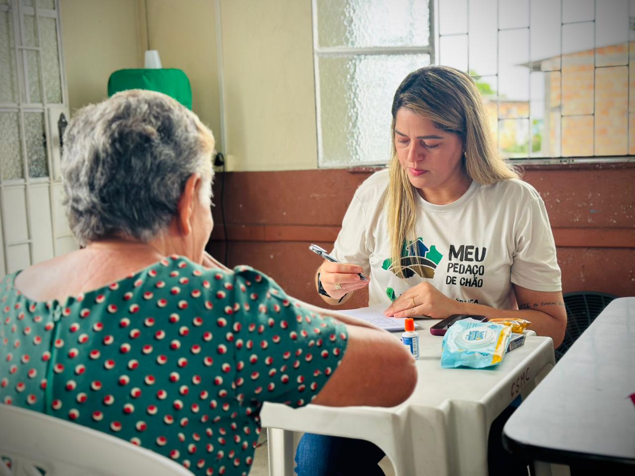 Com 34,7% da população do AM vivendo em favelas, DPE reforça regularização fundiária