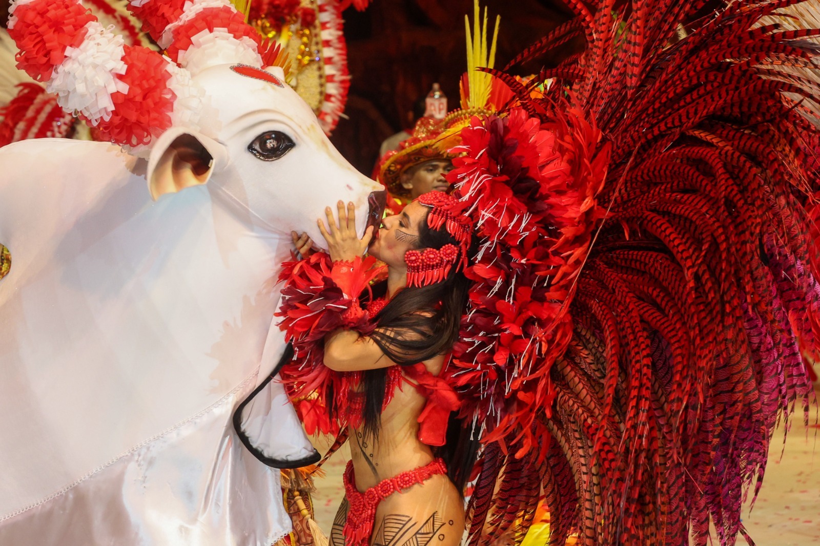 Isabelle Nogueira se despede do item cunhã-poranga do Garantido após 13 anos no Festival de Parintins