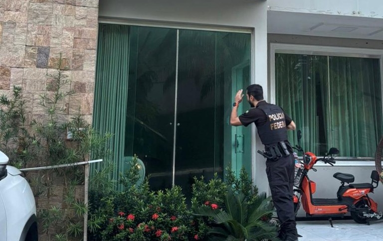 PF deflagra operação contra fraudes em licitação e desvio de recursos do Fundeb