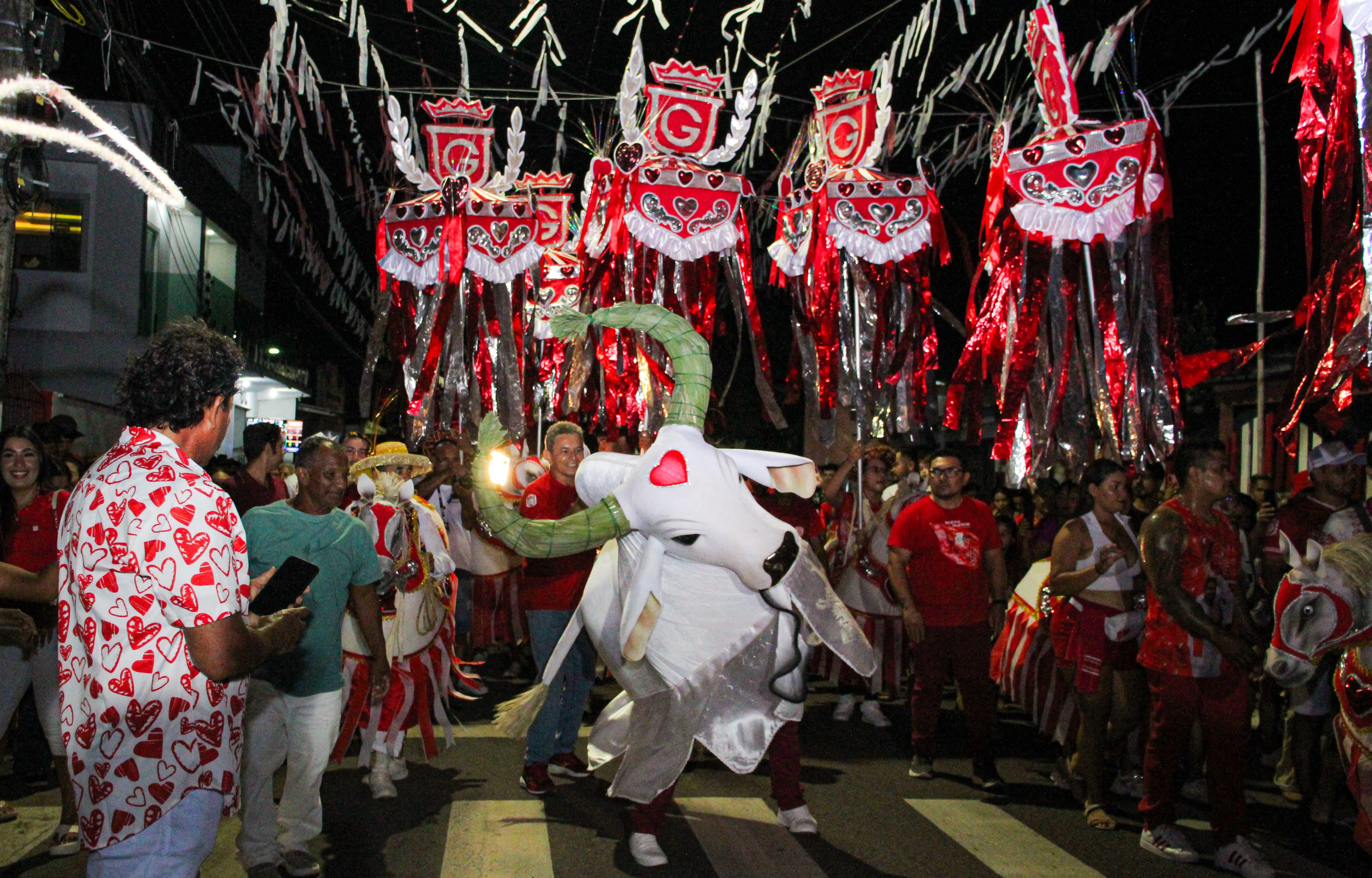 Boi Garantido realiza tradicional matança e encerra temporada com celebração em Parintins