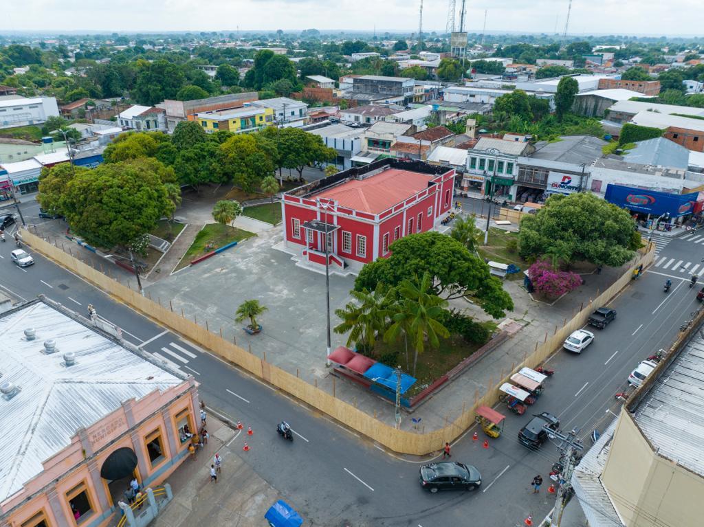 Prefeitura de Parintins abre processo seletivo para estágio em Direito e Administração