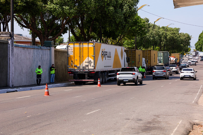 Operação ‘Carga Pesada’ realiza 233 abordagens na zona Sul de Manaus