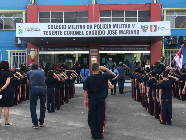 Wilson Lima não vai acabar com escolas cívico-militares no Amazonas: ‘modelo exitoso’