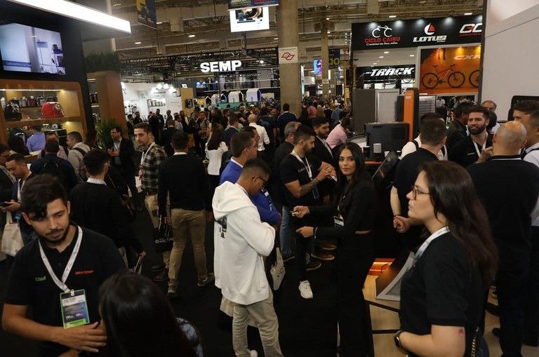 Suframa e empresas do PIM promovem ZFM na Eletrolar Show 2025