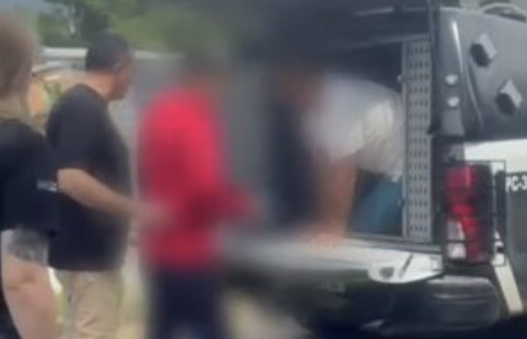 Irmãos são presos suspeitos de vários crimes contra ex-cunhada em Manacapuru