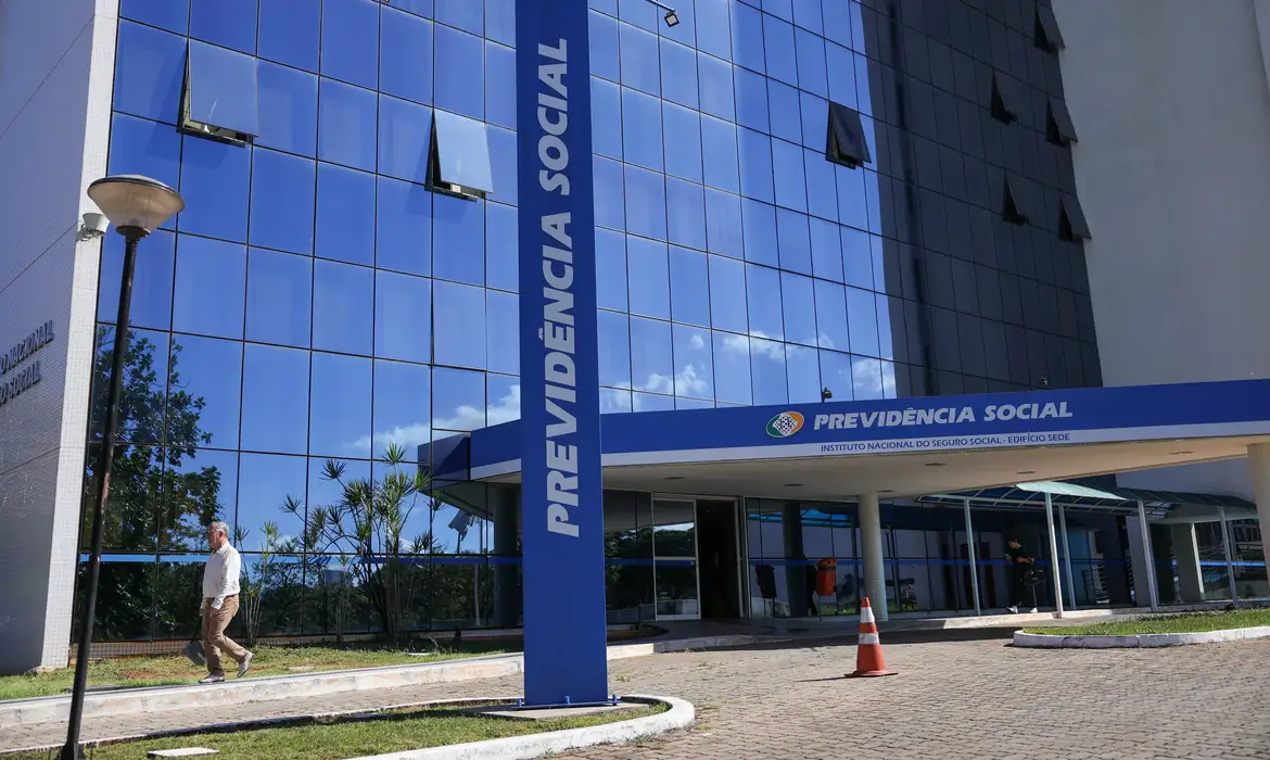 INSS começa a pagar reembolso de descontos ilegais do INSS
