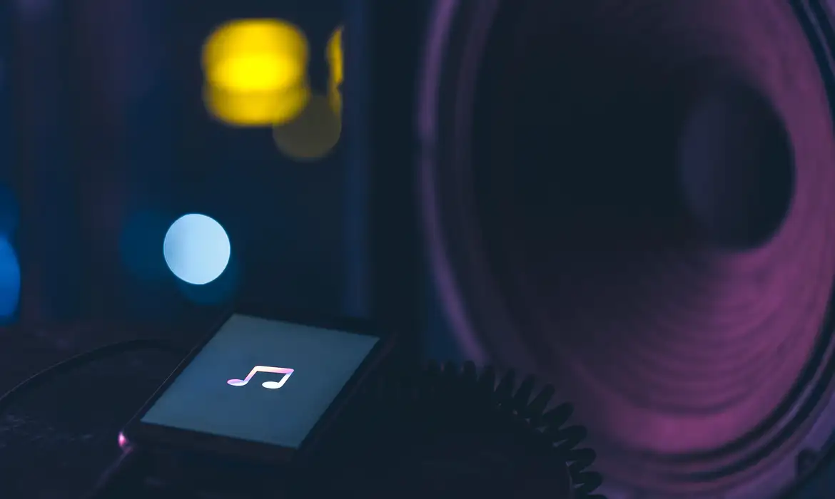 Câmara aprova regulação das plataformas de streamings no Brasil