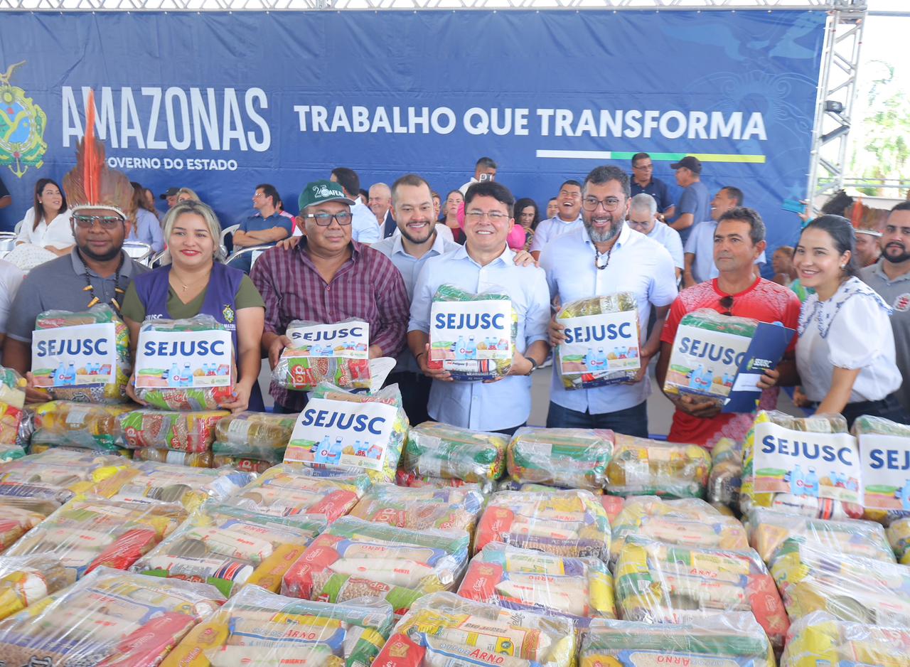 Em Coari, Governo do Amazonas beneficia OSCs com 1,2 mil cestas de alimentos para atender indígenas e PcD