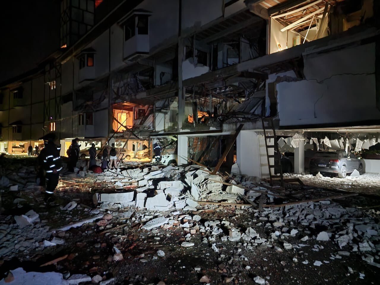 VÍDEO: Câmera de segurança flagra explosão em Campos do Jordão