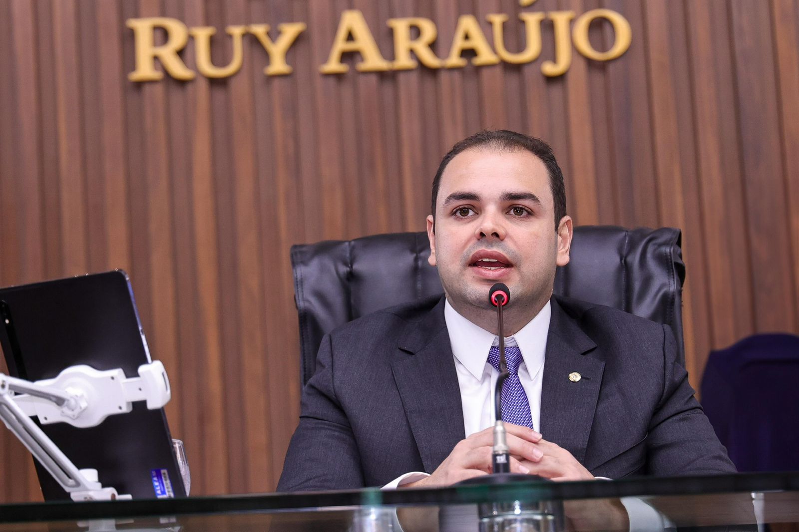 Lei estimula geração de renda e inclusão digital de jovens amazonenses