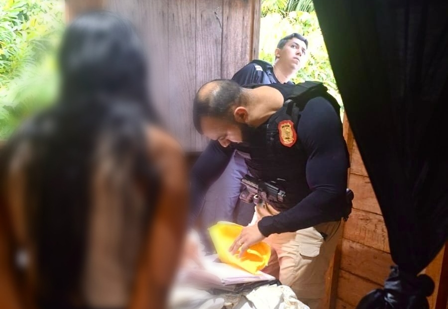 "Dona do Tráfico" é presa em operação conjunta no interior do Amazonas