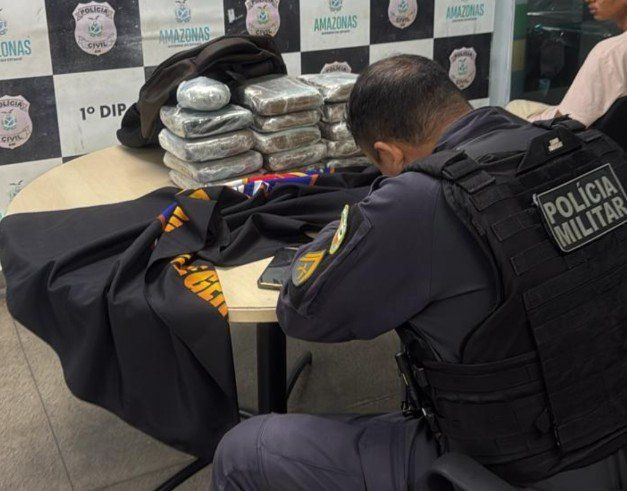 Jovem é preso com 15 kg de maconha em mochila no Porto da Manaus Moderna