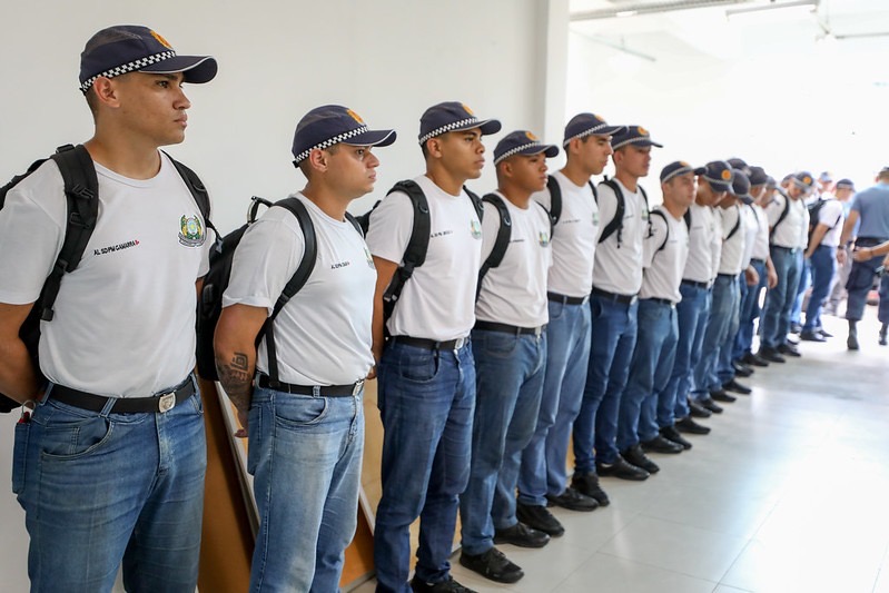 Justiça suspende decisão que barrava convocação de alunos soldados da PMAM