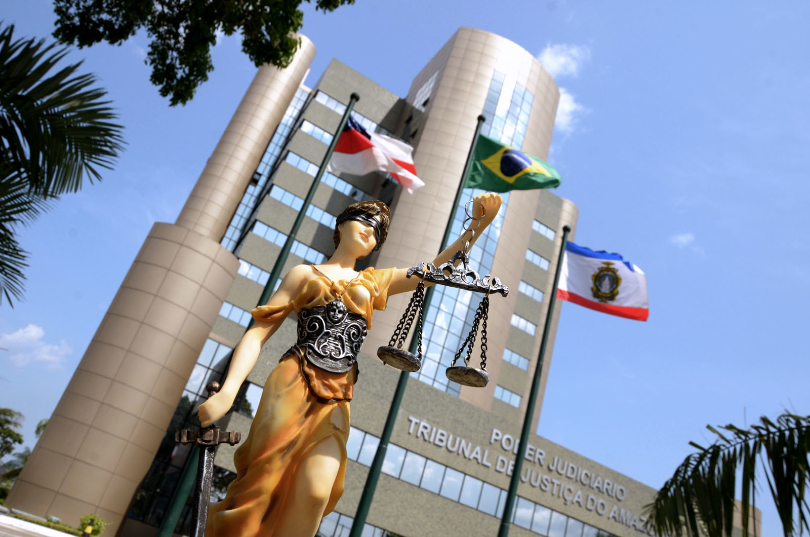 Quinto Constitucional: TJAM escolhe Grace Benayon, Marco Choy e Carlos Alberto para lista tríplice
