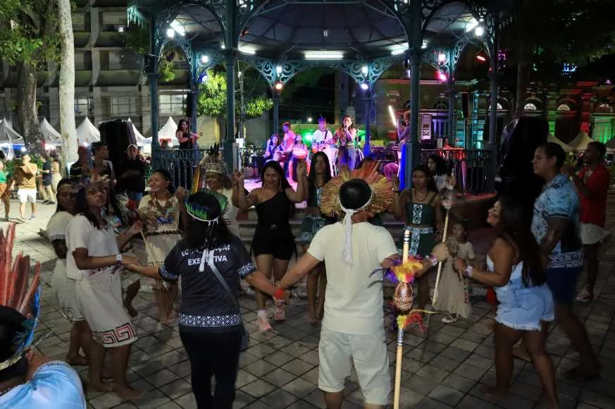 Povos originários brilham na segunda noite do festival ‘Manaus Passo a Paço 2024’