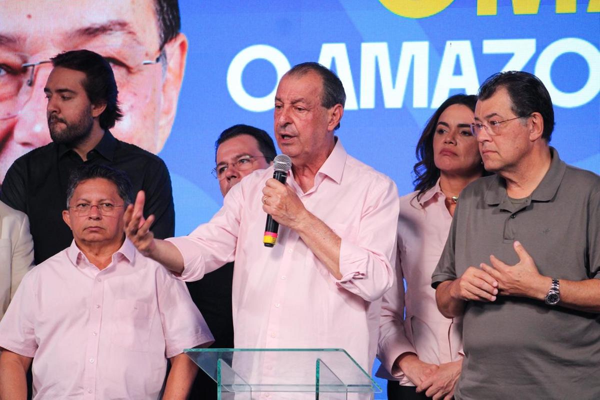 Convenção oficializa candidatura de Omar ao Governo do AM e de Braga ao Senado