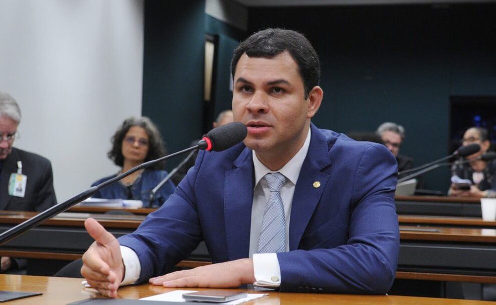 Comissão aprova PL de Saullo Vianna que garante isenção de IR para pessoas com deficiência