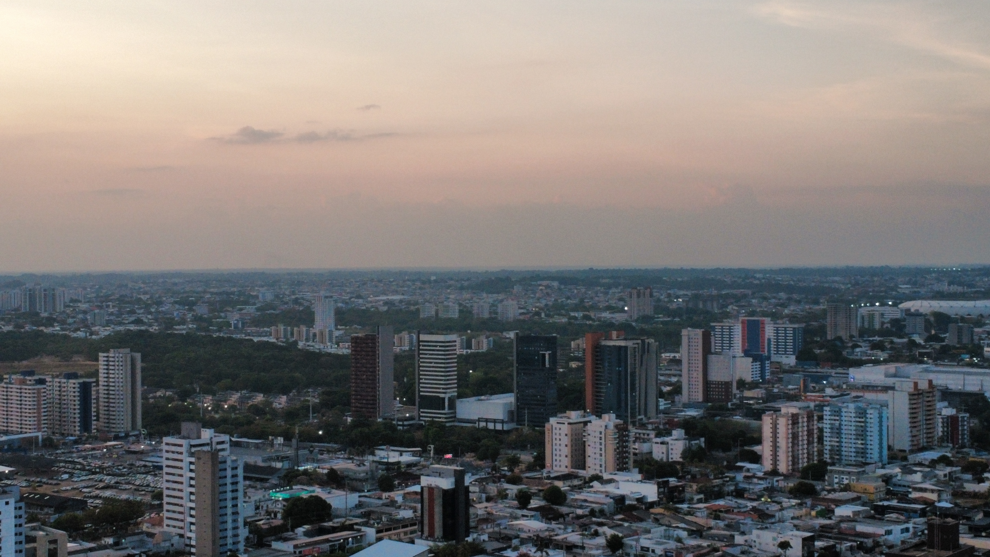 Fumaça: Manaus amanhece com índices elevados de poluição neste sábado
