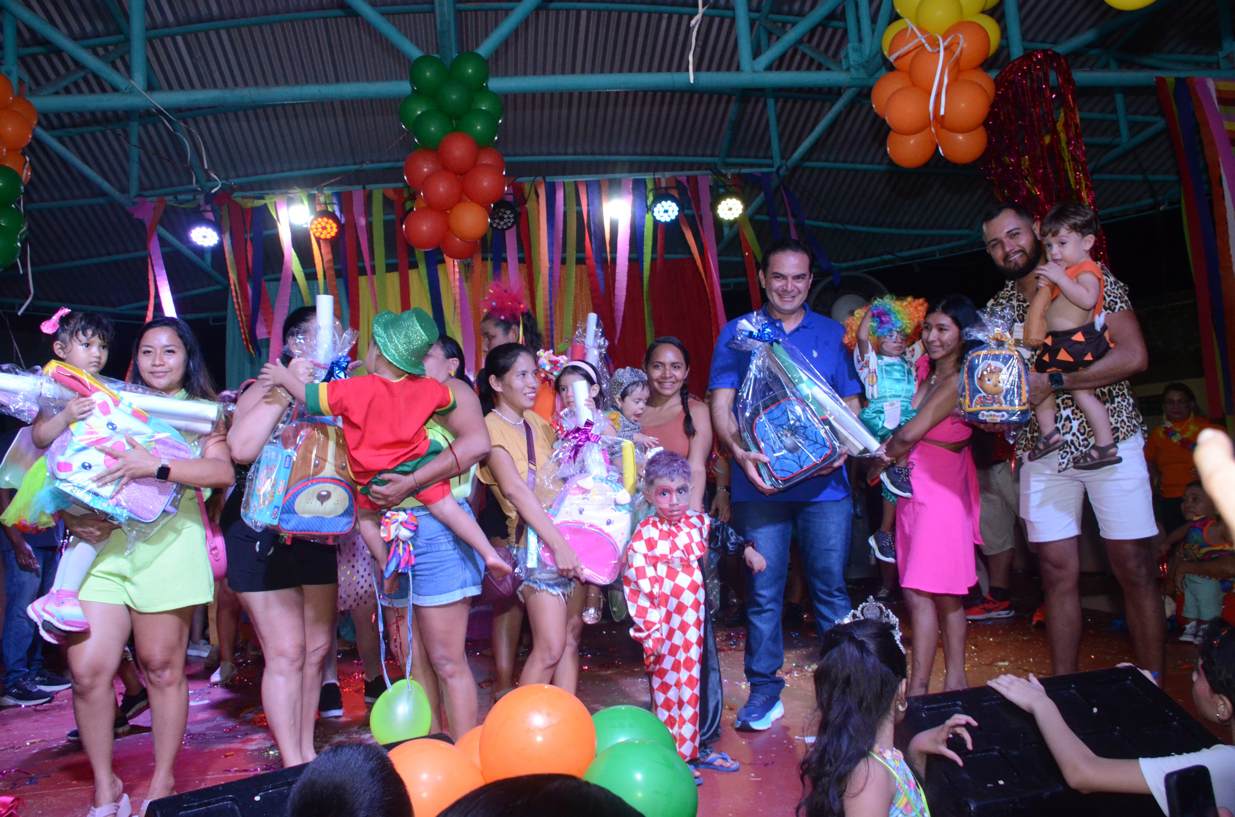 Bloquinho Infantil do Carnamirim foi um sucesso na Cidade da Criança em Parintins