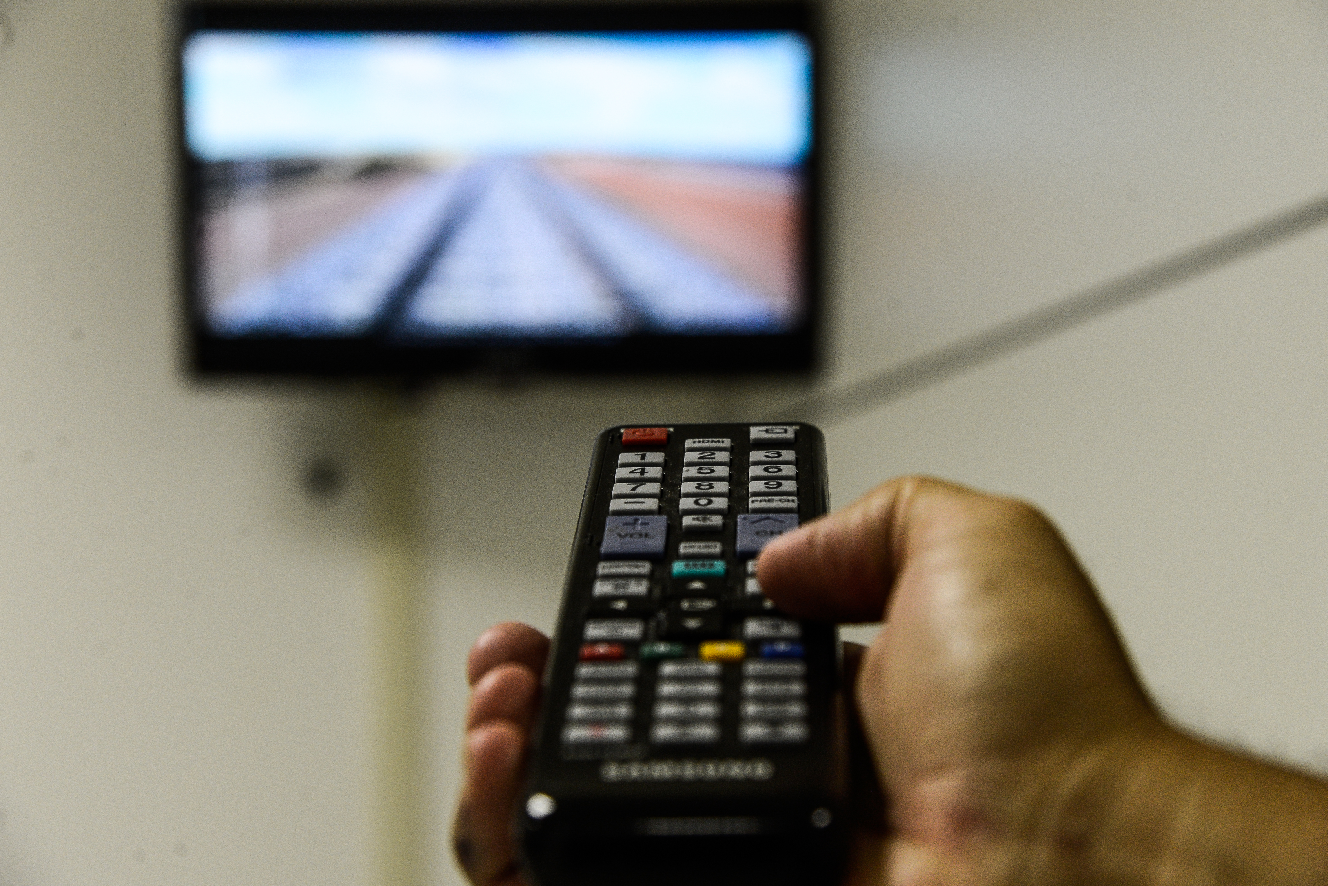 Governo prorroga prazo para desligamento da TV analógica aberta em 1.005 cidades
