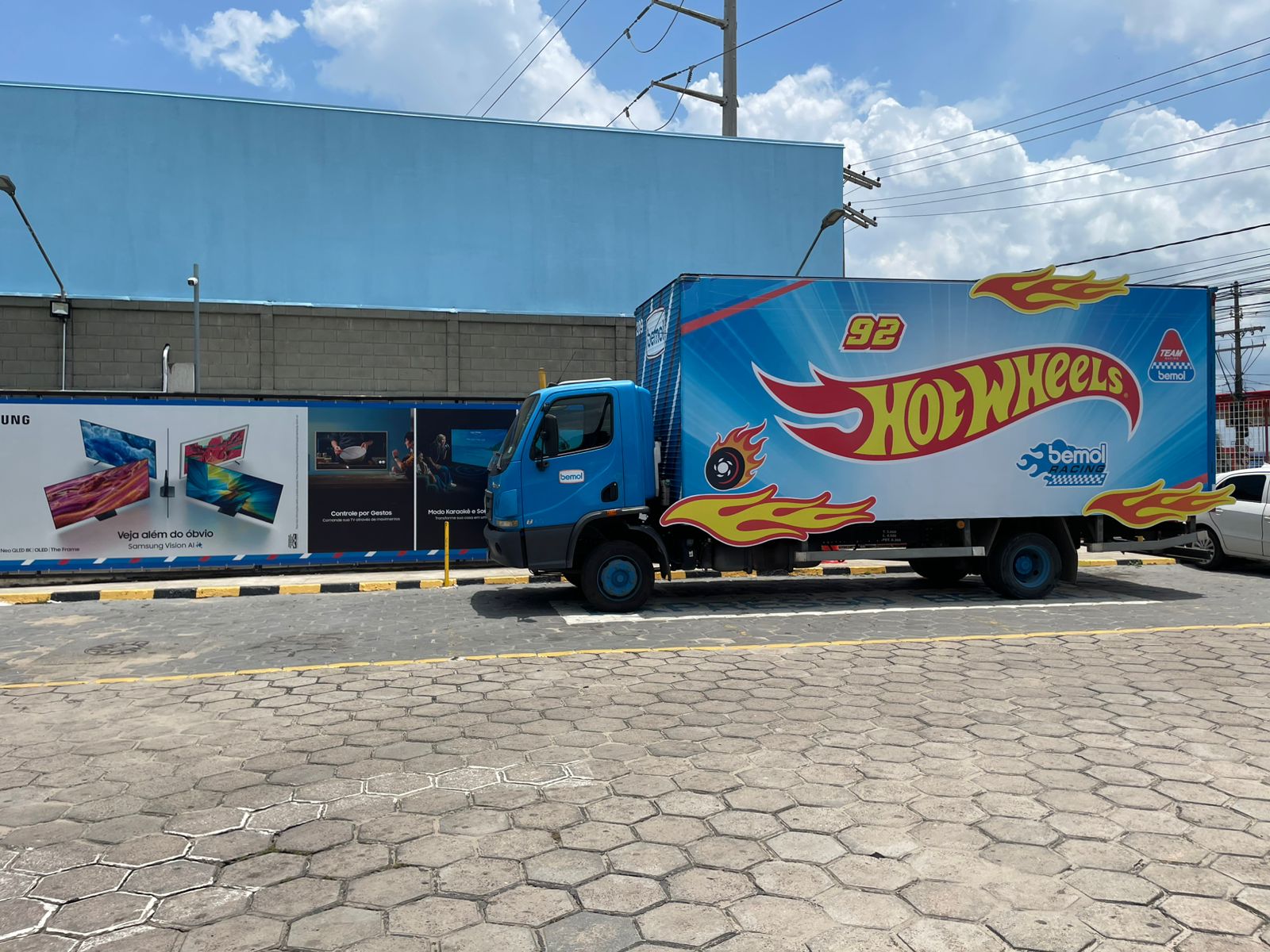 Bemol celebra o Dia das Crianças com campanha interativa e livro de colorir inspirado na região Norte