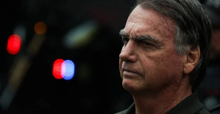 PM relata ao STF falha de sinal da tornozeleira de Bolsonaro