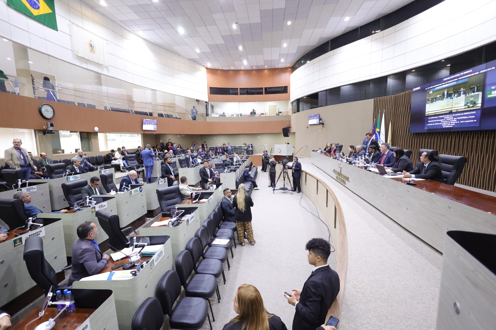 Vereadores encaminham 11 matérias à sanção da Prefeitura de Manaus