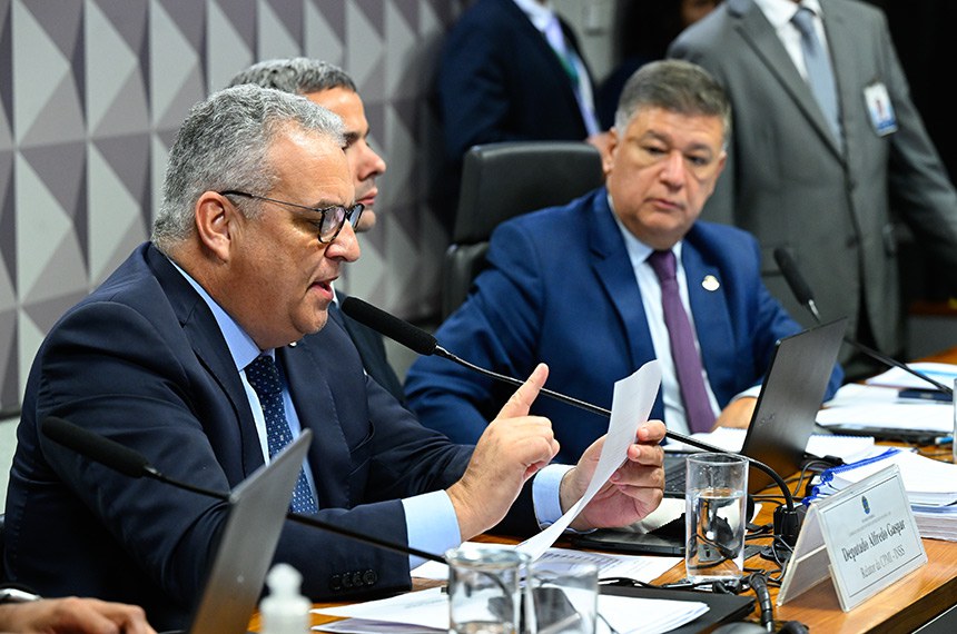 CPMI do INSS termina sem relatório final