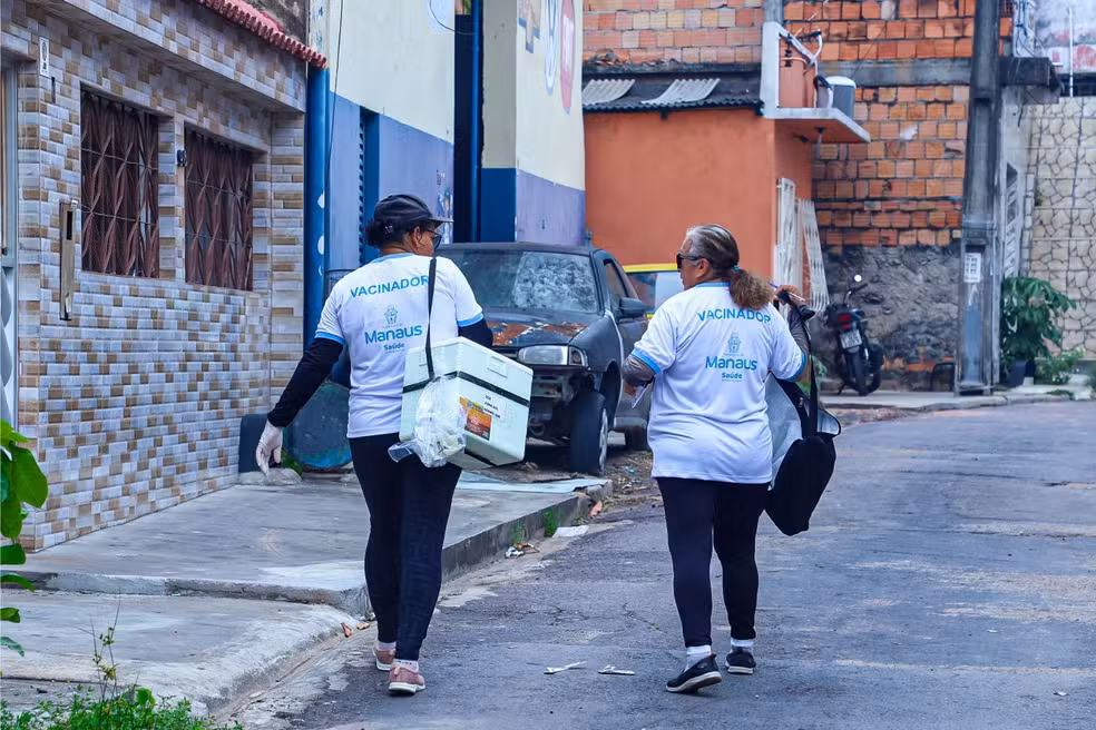 Processo seletivo contrata profissionais para vacinação antirrábica animal em Manaus