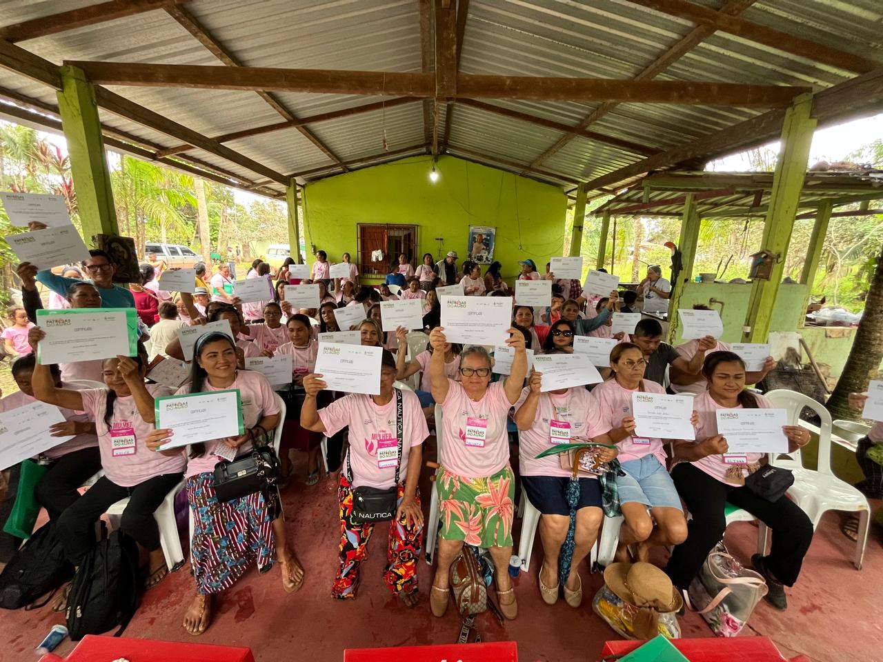 Sepror profissionaliza mais de 150 produtoras rurais no 1º Encontro das Patroas do Agro