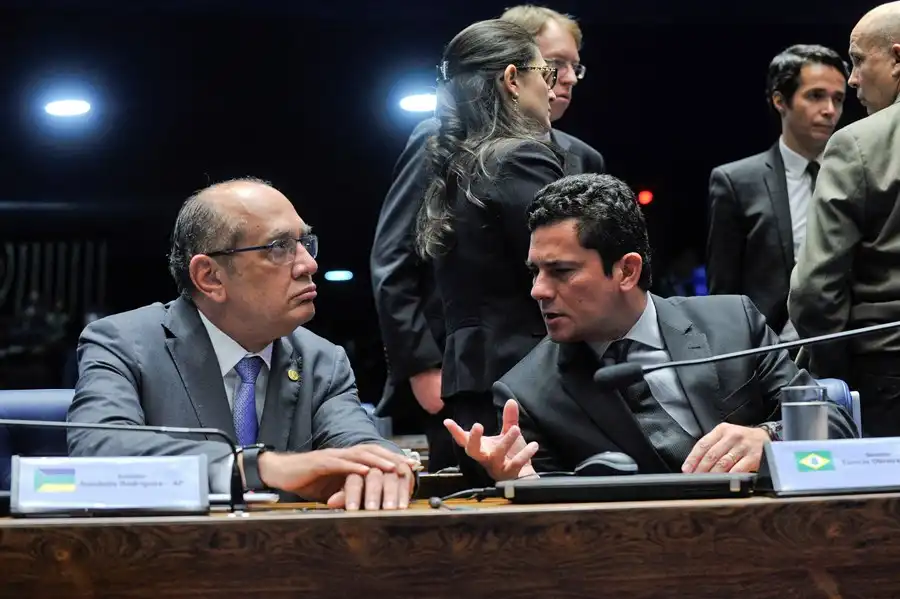 PGR pede que Moro seja condenado à prisão por falar que Gilmar Mendes vende habeas corpus