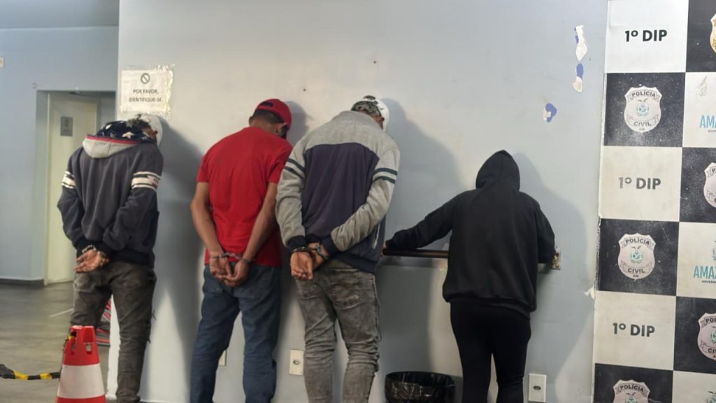 Vídeo: grupo é preso com 106 kg de skunk ao desembarcar no porto da Manaus Moderna