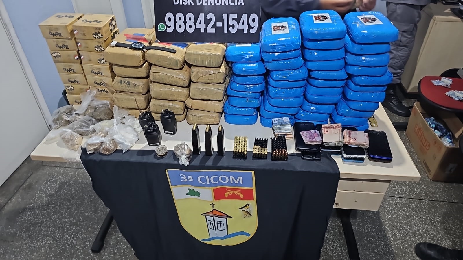 PMAM prende mulher com mais de 50kg de drogas em Manaus