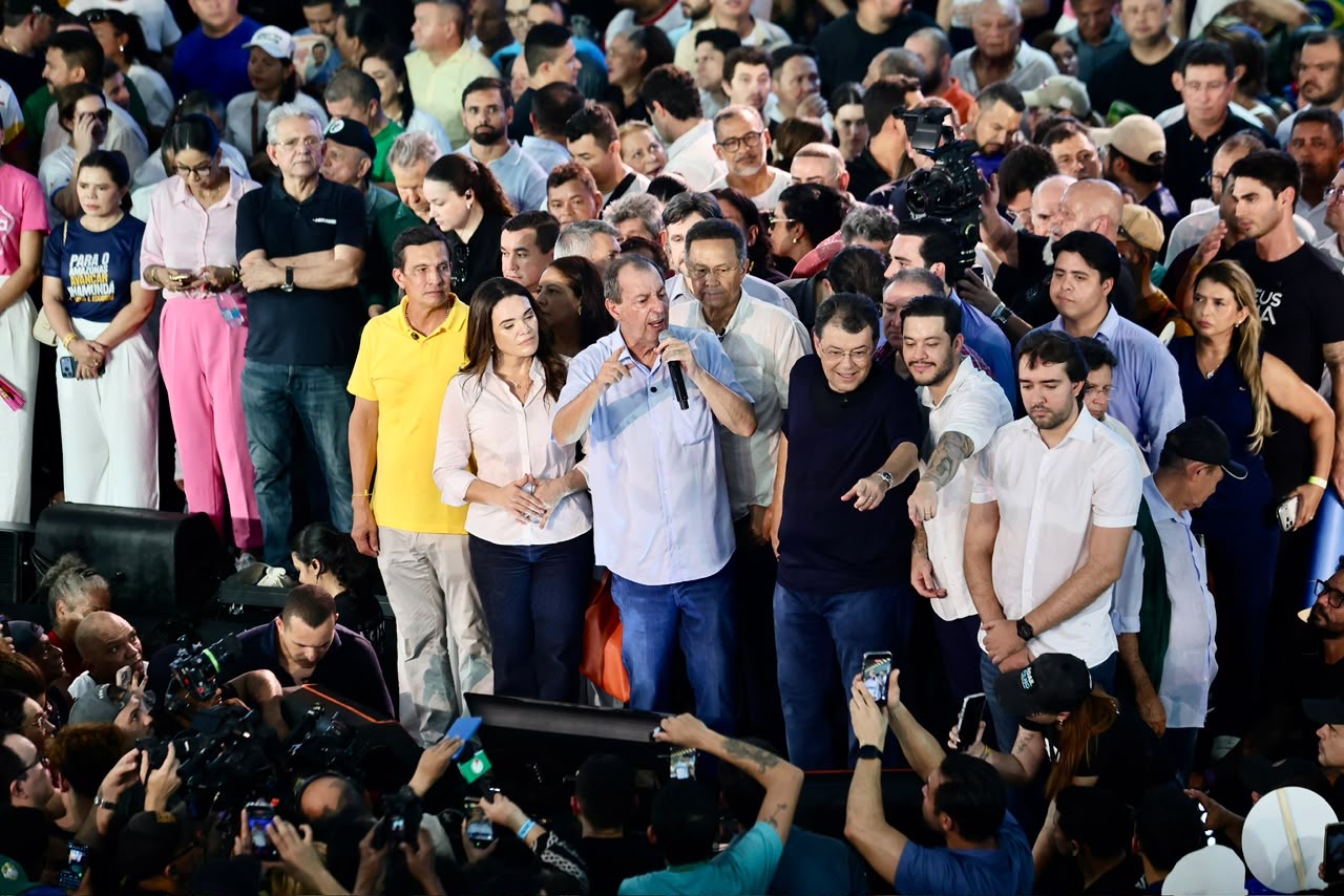 "Experiência e conhecimento podem fazer mais pelo povo", diz Omar ao lançar candidatura