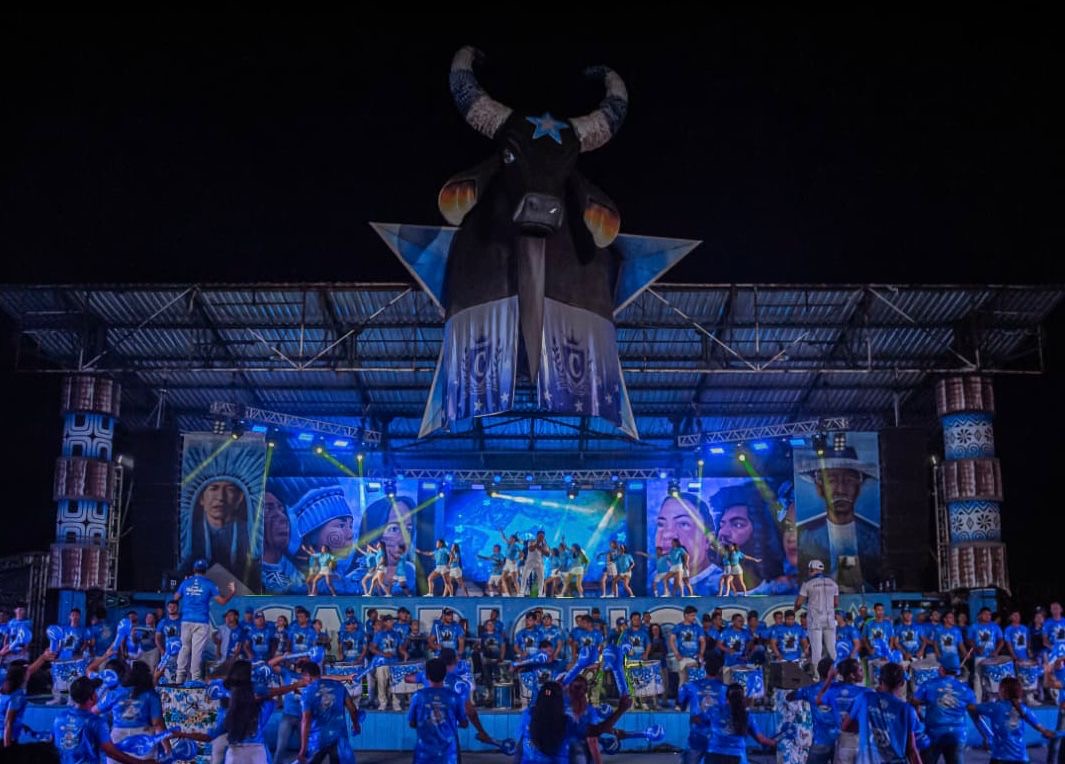 Caprichoso canta novo repertório e sucessos históricos do Festival de Parintins