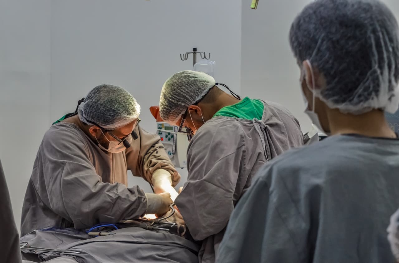 Hospital Delphina Aziz realiza mais três transplantes em um único dia