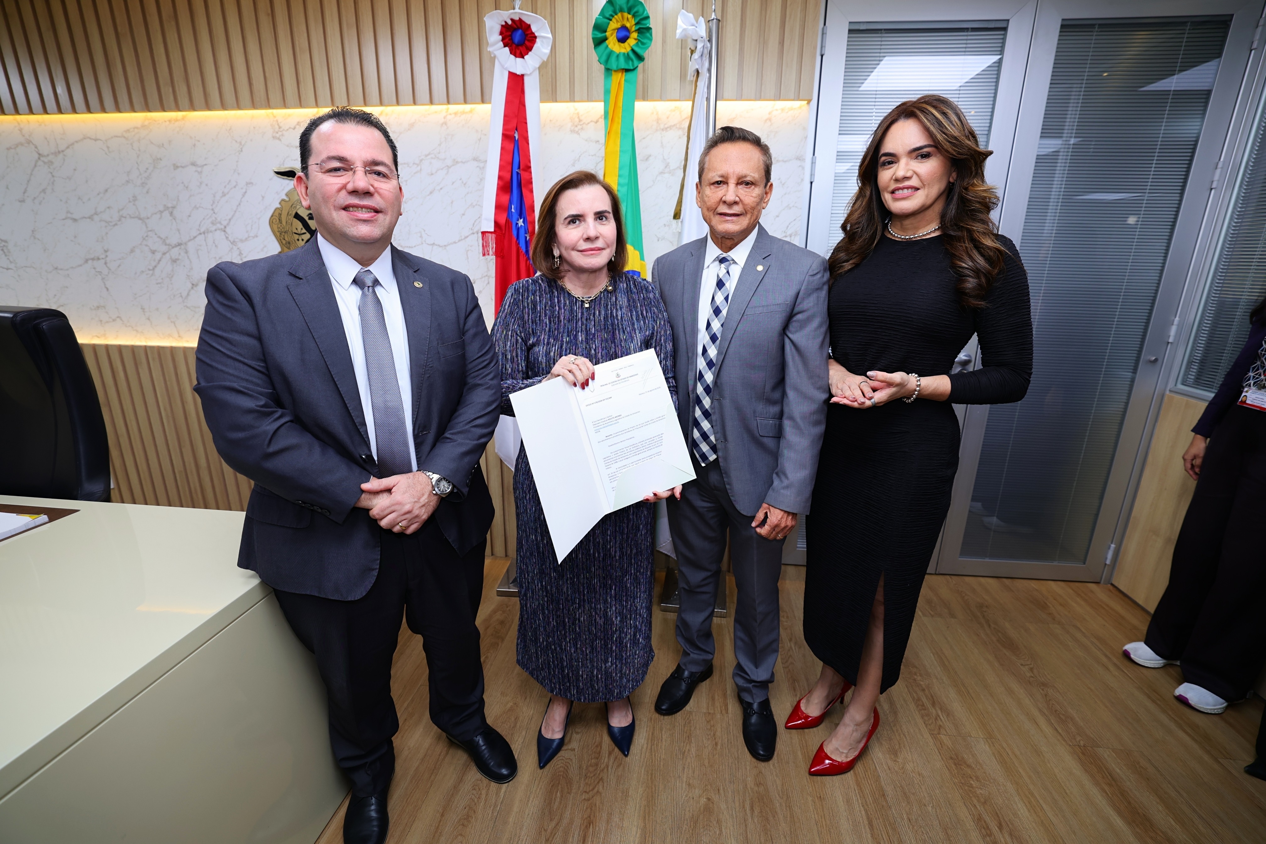 TCE-AM apresenta PL à Aleam para regular data-base dos servidores da Corte de Contas